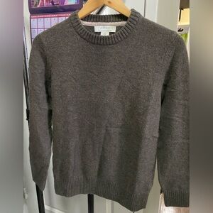 Aspen Men's Classic Crewneck Sweater.